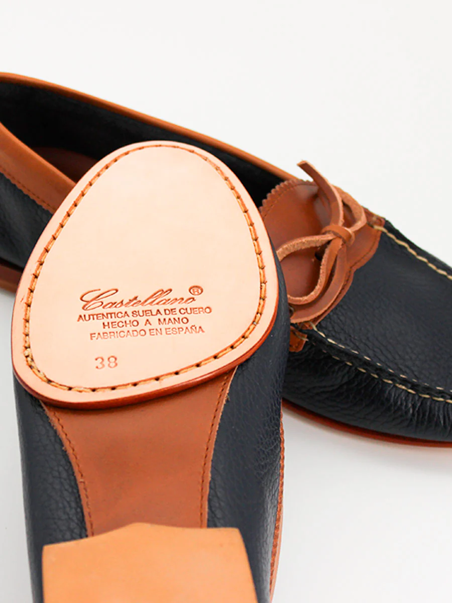 Mocasines 2234P de piel grabada color marino - Image 4