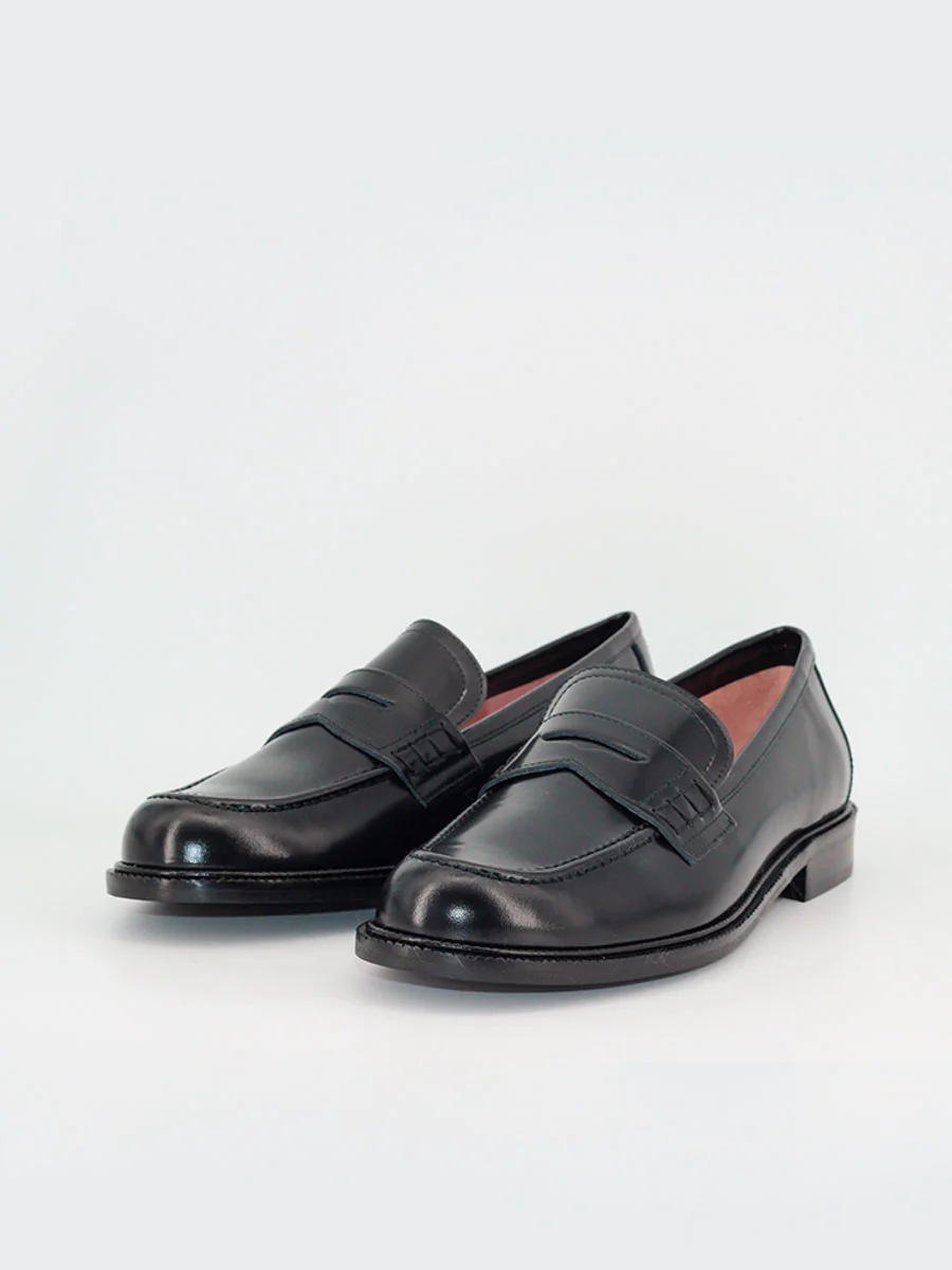 Mocasines Castellano® de piel para mujer - Modelo Grimaldi color negro - Image 2