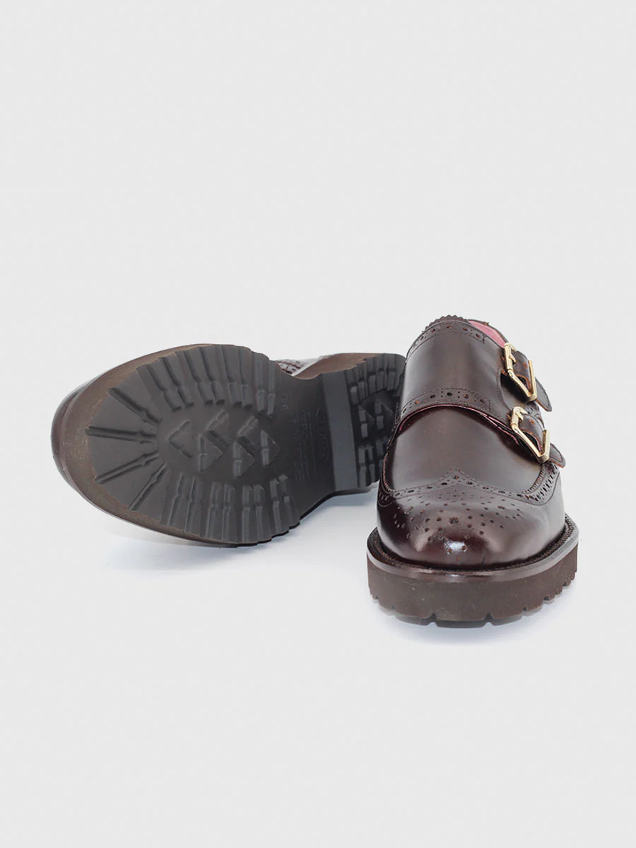 Zapato de mujer doble hebilla Berta de piel color marrón - Image 4